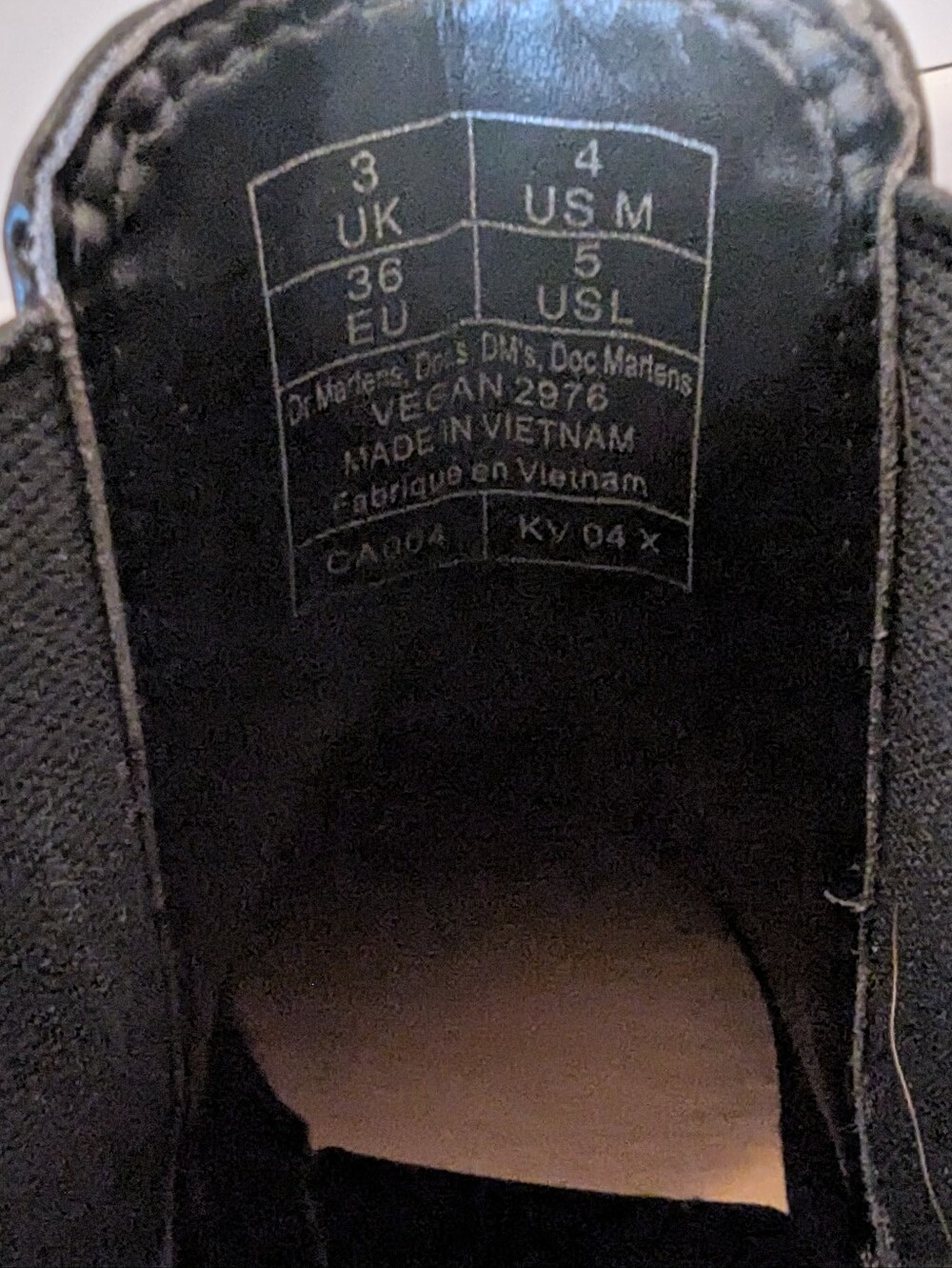 Vegan Dr.Martens Chelsea Boots UK 3 / US Men’s 4 / US Women’s 5 / EU 36 - Picture 13 of 14